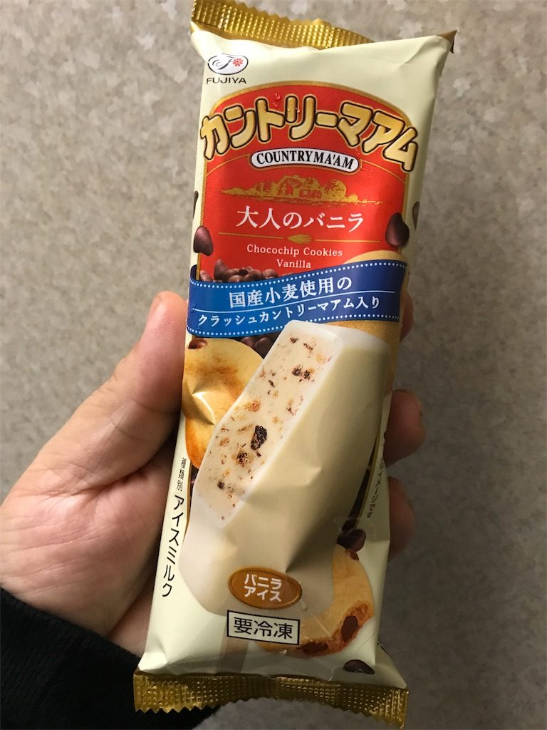 赤城乳業 不二家 カントリーマアム 大人のバニラ 食べてみました