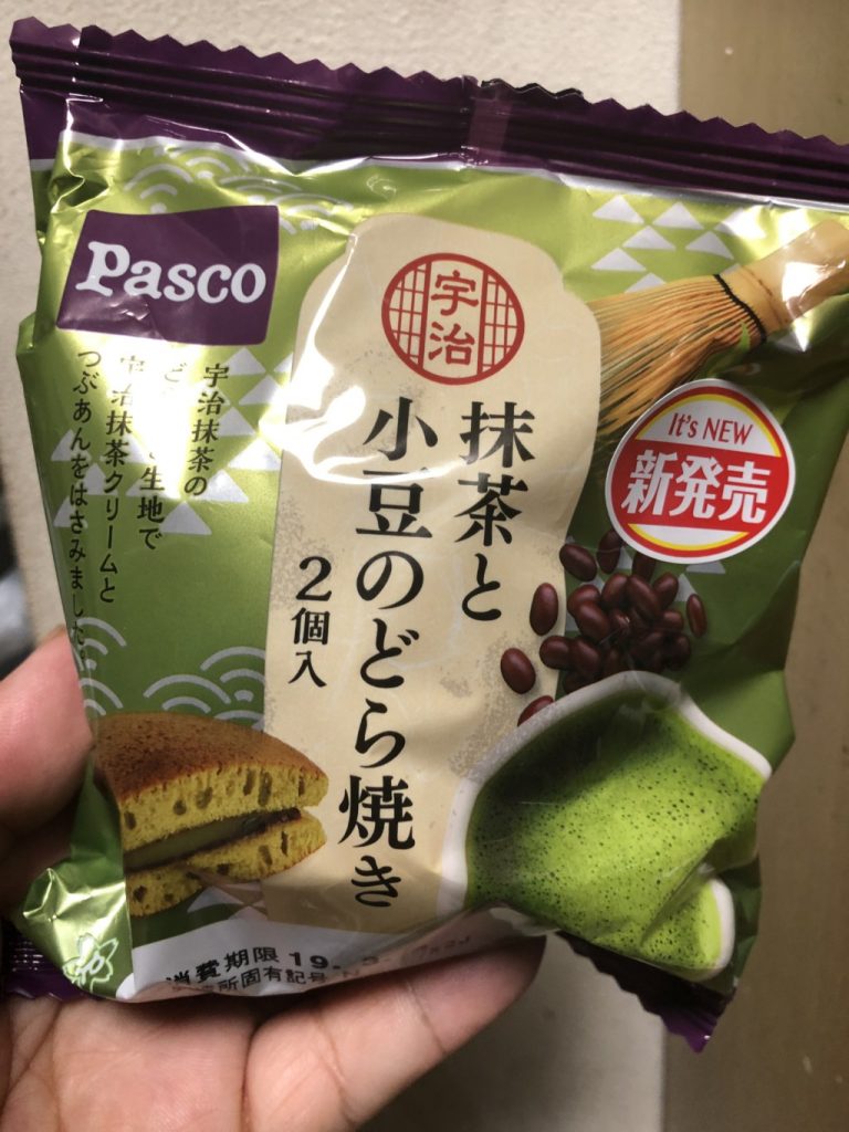 Pasco 宇治抹茶と小豆のどら焼き