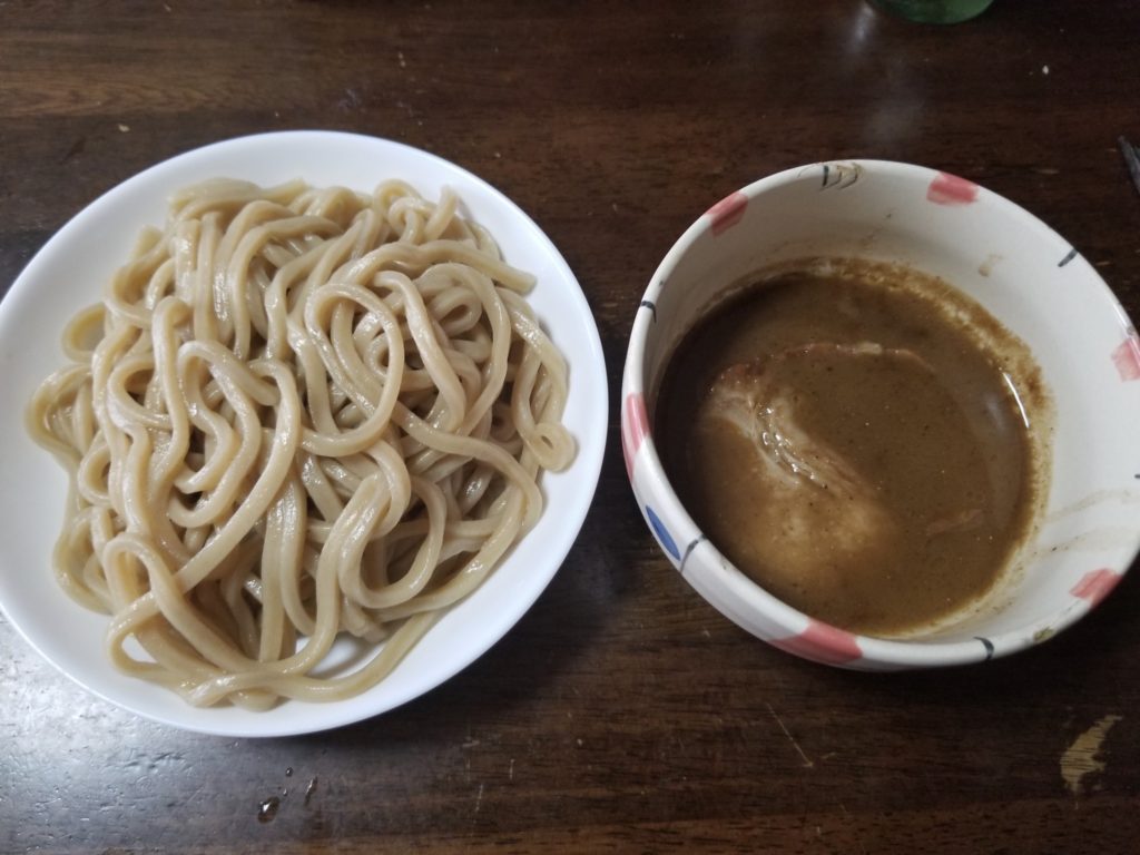 セブンプレミアムゴールド とみ田 つけめん 食べてみました