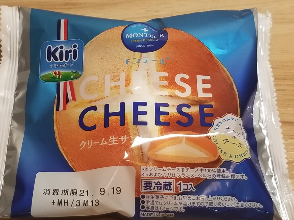 モンテール　クリーム生サンド　チーズ＆チーズ