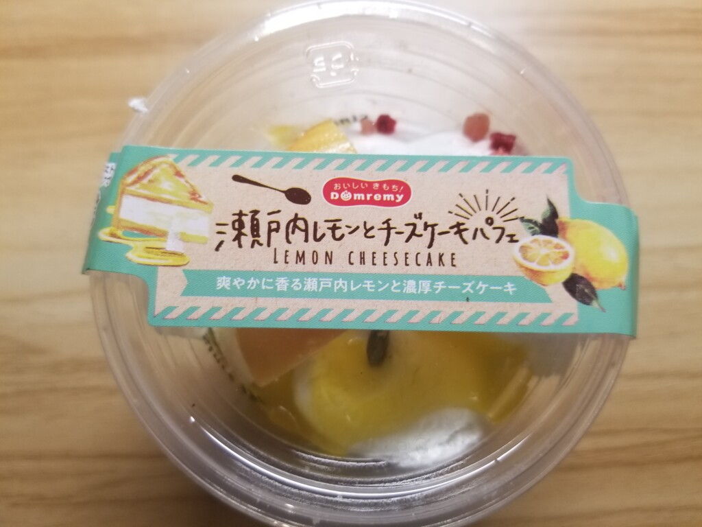 ドンレミー瀬戸内レモンとチーズケーキパフェ