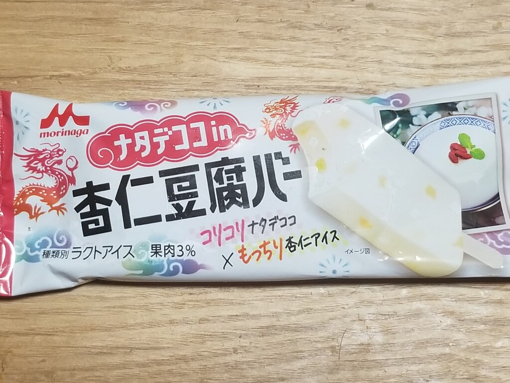 森永乳業　ナタデココin杏仁豆腐バー　