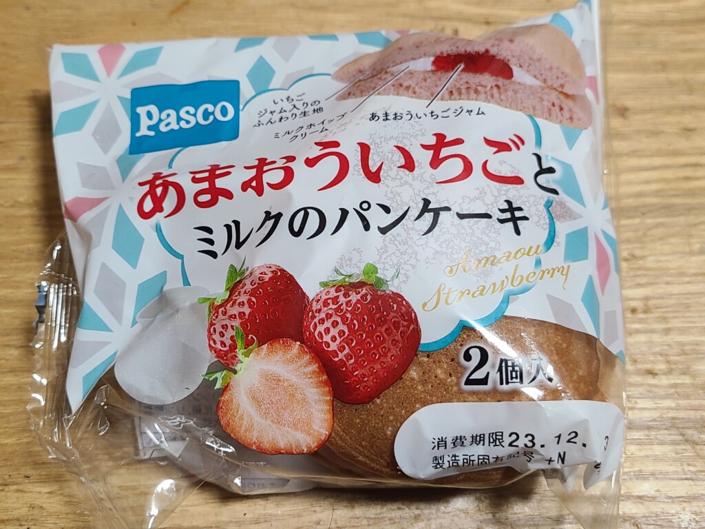 Pasco あまおういちごとミルクのパンケーキ