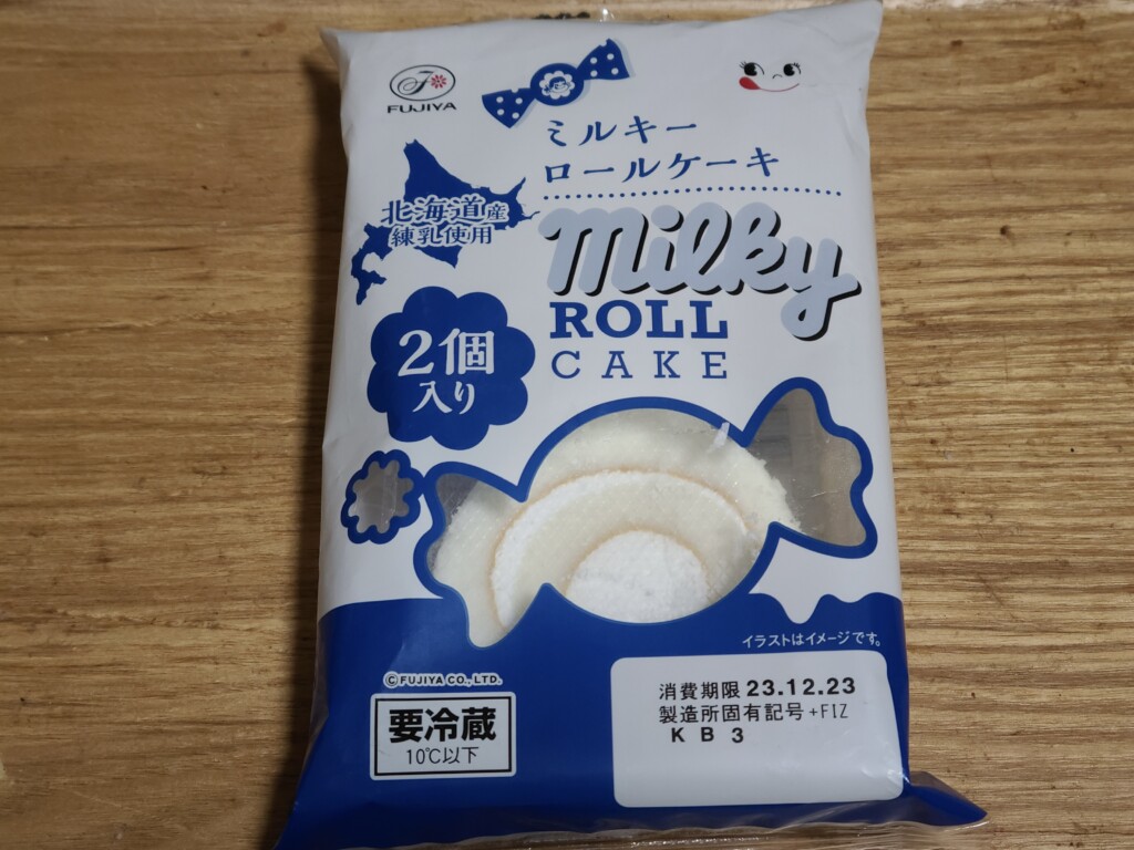 不二家　ミルキーロールケーキ 