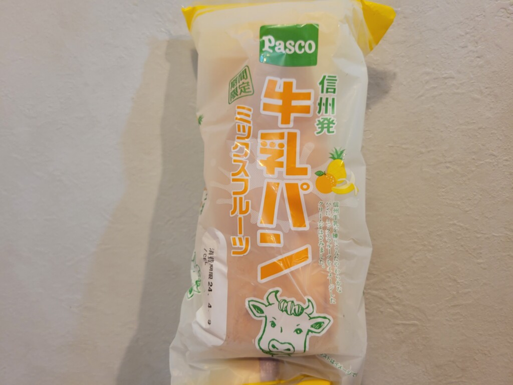 Pasco 牛乳パン ミックスフルーツ