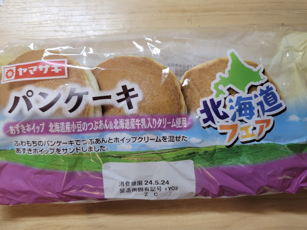 ヤマザキ　パンケーキあずきホイップ