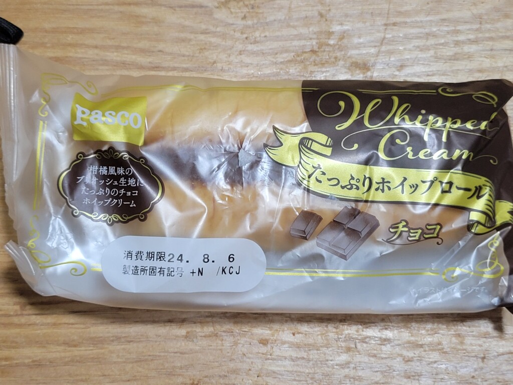 Pasco たっぷりホイップロール チョコ